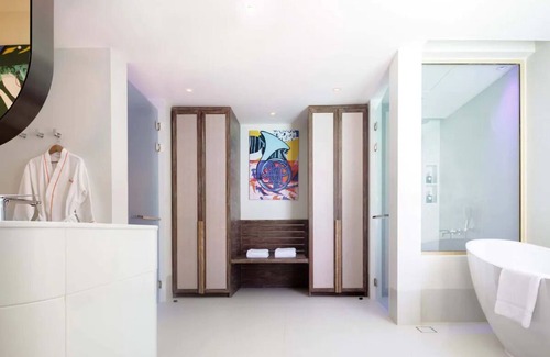 Farukolhufushi Island Hotel | Experience the Rhythm of Maldives: Stay, Play & Dine at Hard Rock