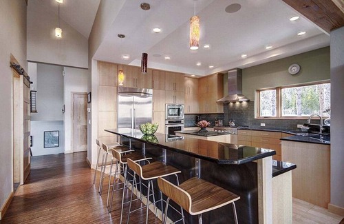 Warrior's Mark West House | Experience the stunning Breckenridge Cloud Cabin, a spacious 4-bedroom retreat with ski area views!