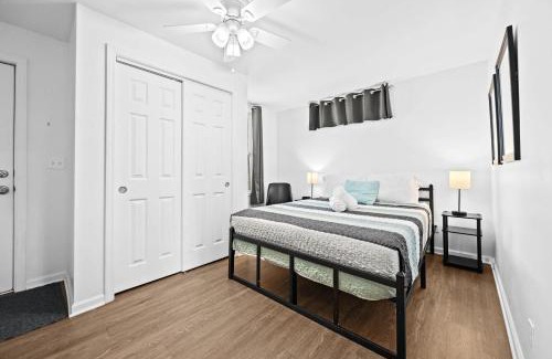 Phoenix Hill Apartment | Experience the Unique Re-Nu Shipping Container #3