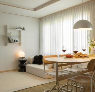 Gwanghui-dong Apartment | Experience the vibrant city of Seoul at our stylish stay o-nol