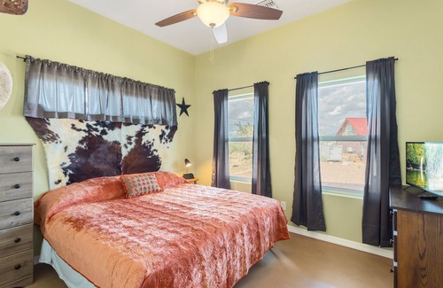 Tombstone House | Experience the Wild West in Style: Unforgettable Getaway in Tombstone, Arizona!!