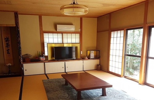 Higashi Ward House | Experience traditional Japanese houses and homes