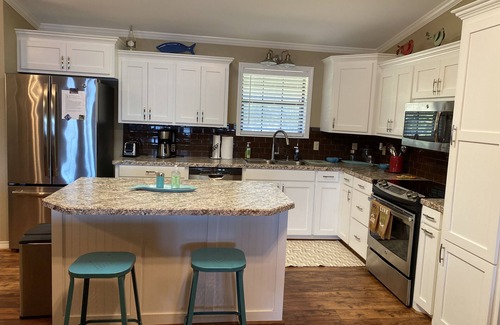 Farmerville House | Experience tranquility in this spacious 4- bedroom house on Lake D'Arbonne.