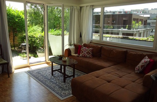 Zug Apartment | Experience very central Zug in a quiet place