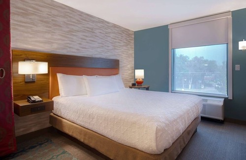 University House | Experience Waco: Suite w/Kitchen & Outdoor Spaces