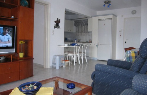 Porto Rafti Apartment | Explore Athens and Beyond