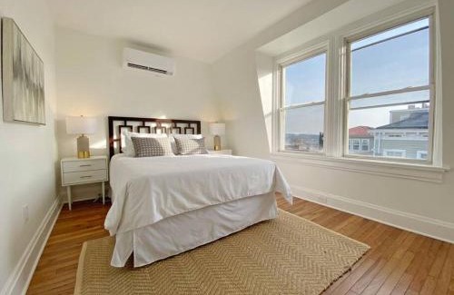 Mount Adams House | Explore Downtown and Mount Adams with River Views