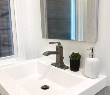 Mount Adams House | Explore Downtown from Adorable Mount Adams