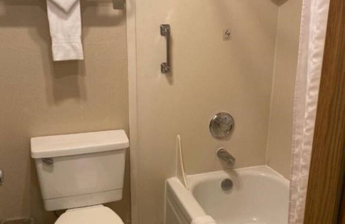 Totem Lake House | Explore Greater Seattle from our conveniently located !