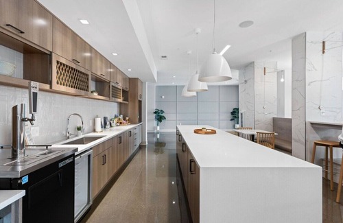 Cole-Noble District Apartment | Explore Indy from an Urban CozySuites Oasis