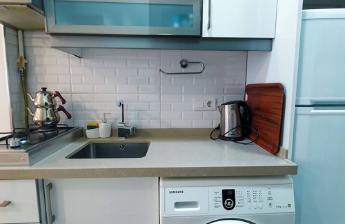 Gumussuyu Mahallesi Apartment | Explore Istanbul Cihangir Flat near Public Transit