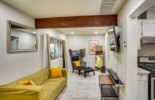 Compton Apartment | Explore LA and Long Beach Compton Condo with Patio