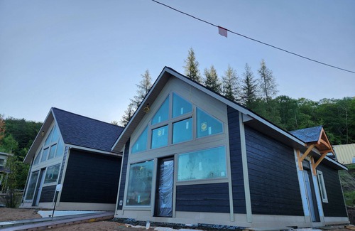Munising Cottage | EXPLORE Munising Cottage 218 - ADA