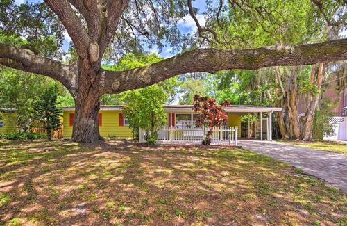 Alta Vista House | Explore Sarasota and nearby Lido and Siesta Key beaches, St Armands Circle.