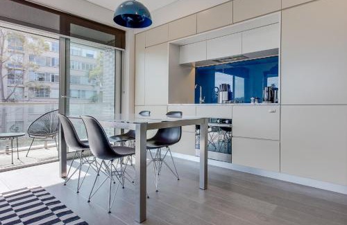 Cremorne Apartment | Explore Sydney from Stylish North Shore Apartment