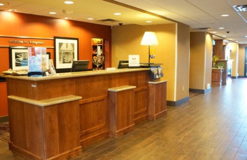 Kingman Hotel | Explore the Grand Canyon: Kingman Suite Close to Downtown