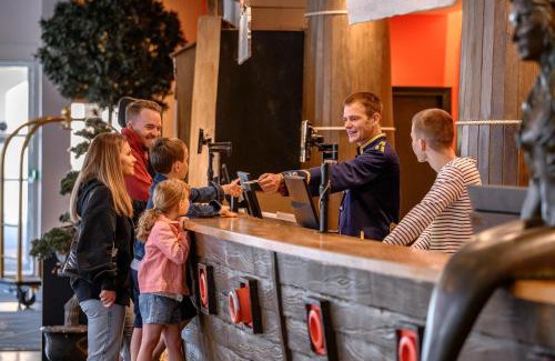 Magny-le-Hongre Hotel | Explorers Hotel Marne-la-Vallée