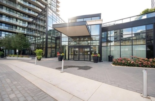 Concord Condo | Expo 2 Condo, Just Under 1000 Sq Ft, 2 Bedroom Plus Den 2 Bath Corner Unit