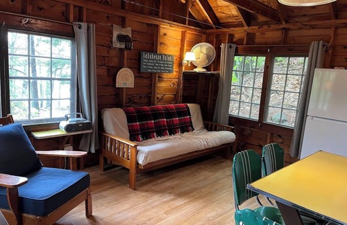 Holderness Cottage | Exposed Beams - Papa Bear Cottage on Squam Lake