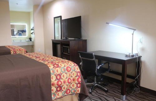 Humble Hotel | Express Inn and Suites