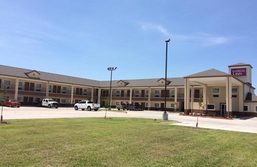 Wharton Hotel | Express Inn