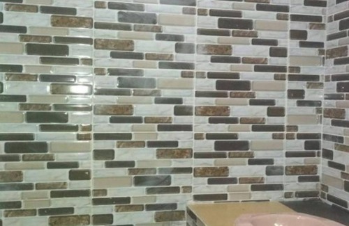 Bukittinggi Hotel | EXPRESS O 92070 Mando Homestay Syariah Near KANTOR LURAH Bukik Apik Puhun