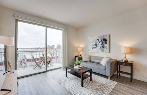 Lemon Grove Apartment | Exquisite 1 Bedroom Apartment in San Diego