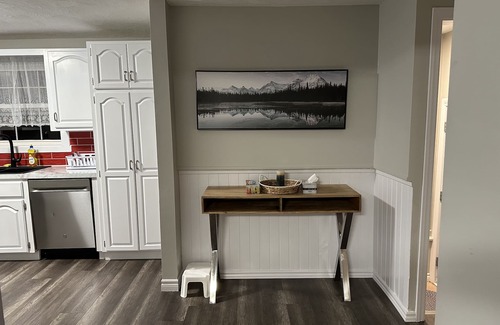 Moncton House | Exquisite 23 North Street Cottage