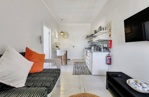 Observatory Apartment | Exquisite and Homely Apartment, Private Balcony