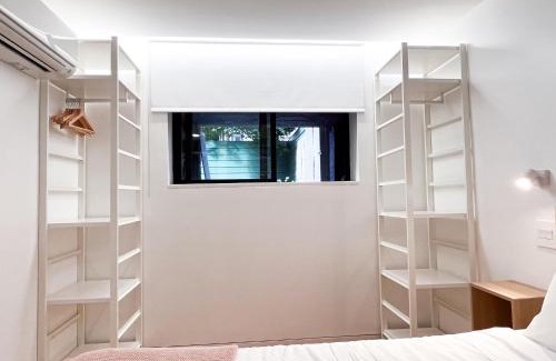 East Flatbush Apartment | Exquisite and Modern Stay in Brooklyn at Rem-Casa