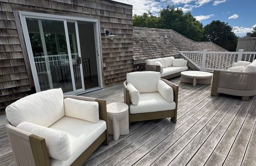 Water Mill House | Exquisite Brand Newly Renovaged 5-bedroom house Unbeatable location in WaterMill