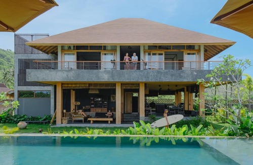 Sempe Villa | Exquisite Escape In Opulent 5BR Villa Lombok