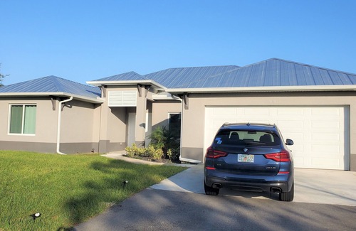 Rural Estates House | Exquisite Home 5 Beds with Pool & Jacuzzi
