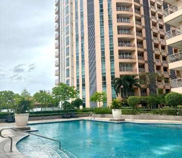 Pinagsama Apartment | Exquisite Japandi 2 Venice w Grand Canal View!