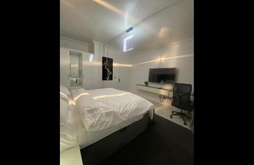 Lekki Phase 1 Apartment | Exquisite Lekki Phase1 Apartment