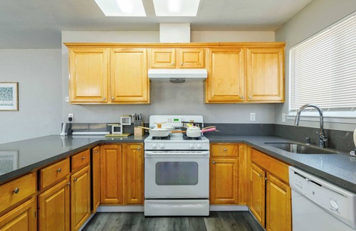 Elk Grove House | Exquisite Living On Lodestone Cir G#42186