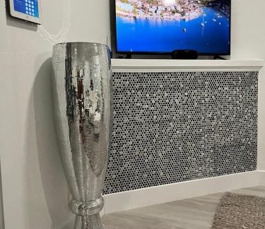 Flagami Apartment | Exquisite Miami Retreat By Miami Int Airport