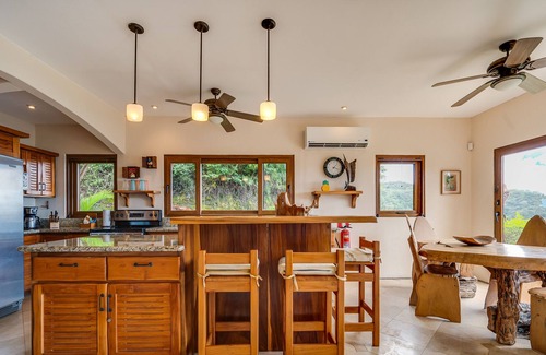 Islita Villa | Exquisite ocean-view villa with balcony, plunge pool, patio, & central AC