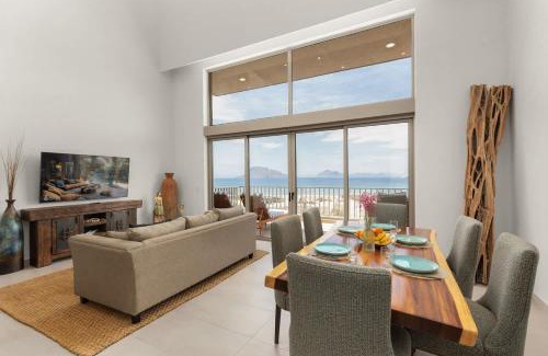 Loreto House | Exquisite Penthouse Heart of Danzante Bay Loreto
