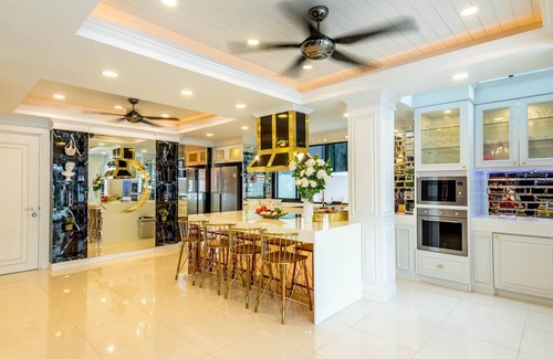 South Pattaya Villa | Exquisite Pool Villa K