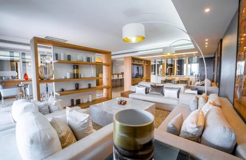 Ikoyi Apartment | Exquisite Three Bedroom