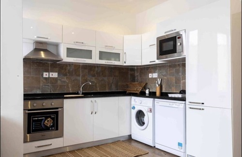 Cantonments House | Exquisite Vacation Home