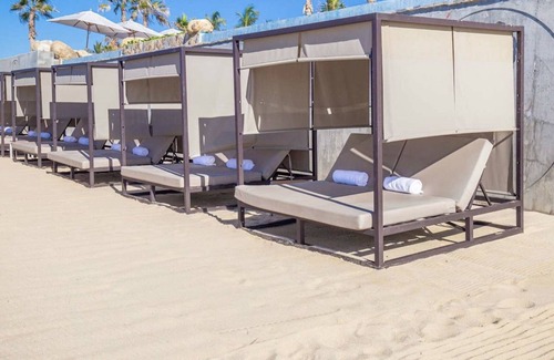 Ciudad Constitucion Resort | Exquisite Villa la Valencia Beachfront Resort 1 Bedroom Suite, Dec 17-24, 2022