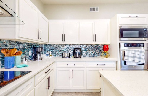 Quinlan House | Exquisite waterfront home with new construction, amazing views