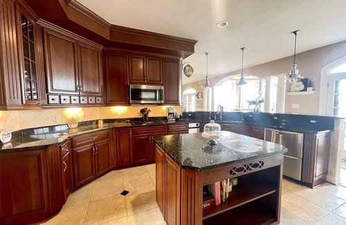 James Monroe House | Exquisite Waterfront Sunsets, Private Pool, Perfect Getaway!