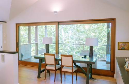 Sedgwick House | Exquisitely Modern Maine Cottage