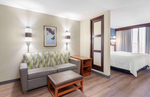 Cranberry Township Hotel | Extended Stay America Premier Suites Pittsburgh Cranberry To