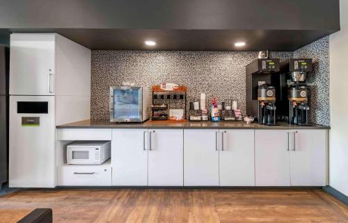 Rio Hotel | Extended Stay America Premier Suites - Charlottesville