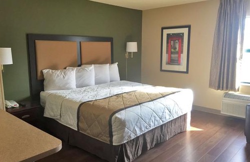 Novi Hotel | Extended Stay America - Detroit - Novi - Haggerty Road