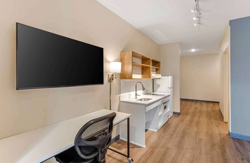 Bozeman Hotel | Extended Stay America Premier Suites - Belgrade - Bozeman - Yellowstone Airport